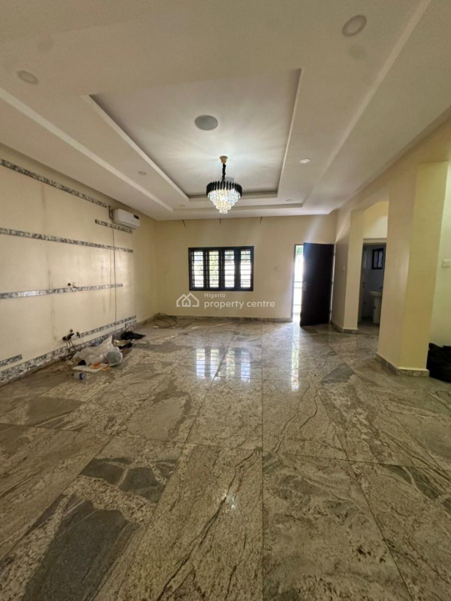 Luxurious Massive 3 Bedroom Flat with Bq, By Nitel Junction, Wuse 2, Abuja, Flat / Apartment for Rent
