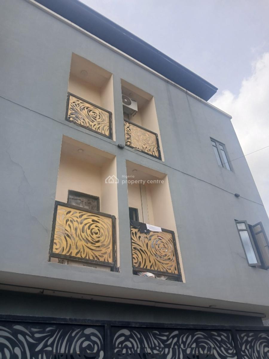 Luxury 1br, Iwaya, Yaba, Lagos, Mini Flat (room and Parlour) for Sale