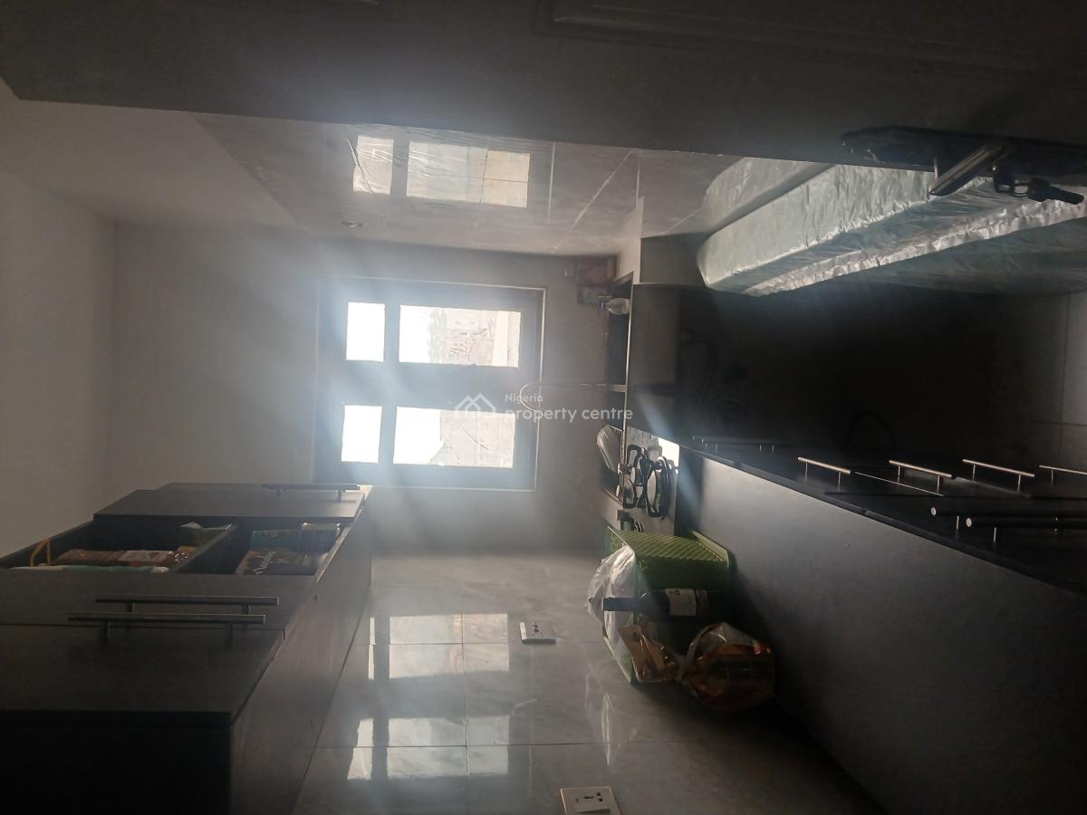 Luxury 1br, Iwaya, Yaba, Lagos, Mini Flat (room and Parlour) for Sale