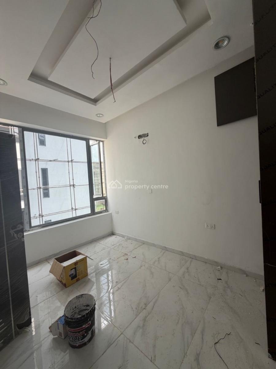 Brand New 2 Bedroom Apartment + Bq, Periwinkle Estate, Lekki Phase 1, Lekki, Lagos, Flat / Apartment for Sale