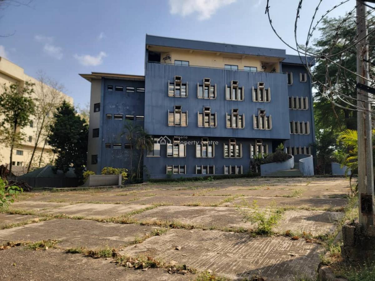 4 Office Units per Floor with 2 Bedroom Penthouse, Area 2, Garki, Abuja, Office Space for Rent