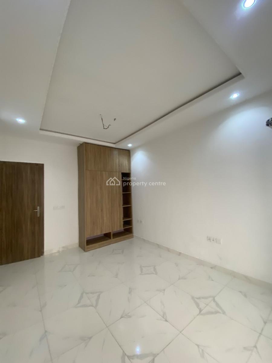 Magnificent 3 Bedroom Duplex with Good Electricity Supply, Bensons Court Close to Abraham Adesanya, Ajah, Lagos, Terraced Duplex for Rent