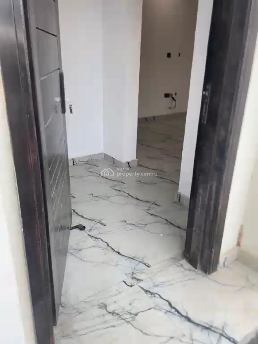 Newly Built 2 Bedroom All Ensuite, Gra Phase 2, Magodo, Lagos, Flat / Apartment for Rent