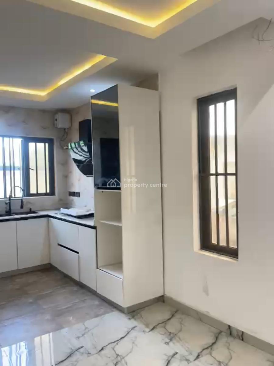 Newly Built 2 Bedroom All Ensuite, Gra Phase 2, Magodo, Lagos, Flat / Apartment for Rent