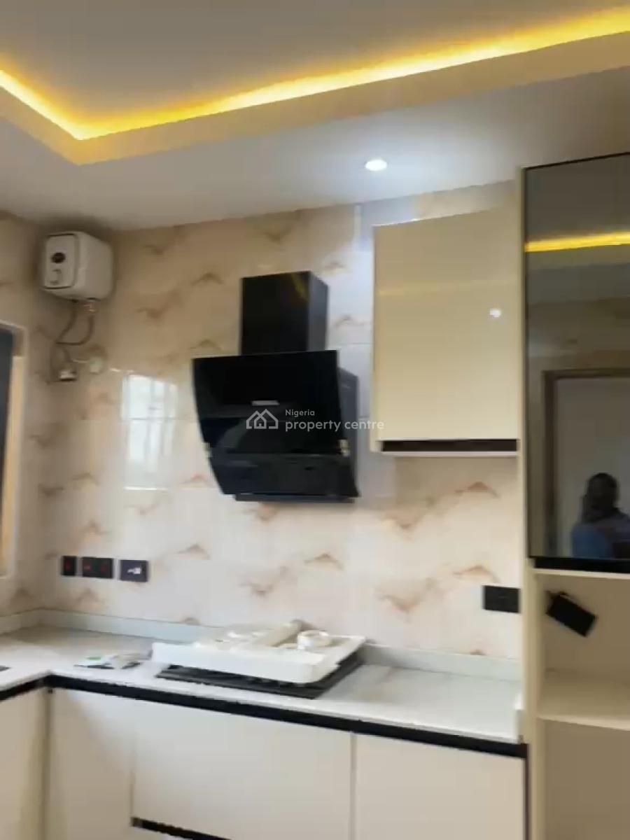 Newly Built 2 Bedroom All Ensuite, Gra Phase 2, Magodo, Lagos, Flat / Apartment for Rent