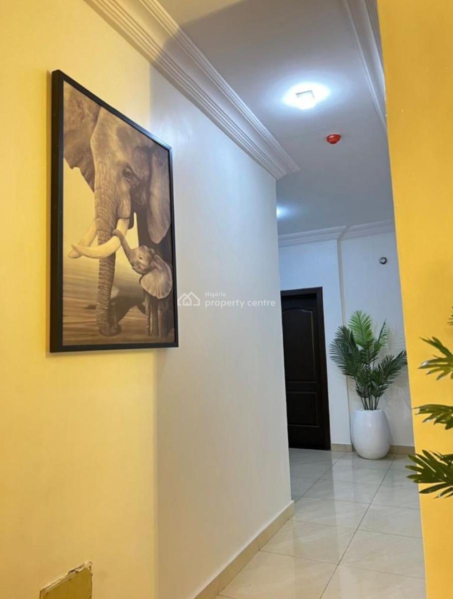 Finished 3 Bedrom Flat +bq +gym +s/pool, Inside an Estate Environment @ Adeniyi Jones Avenue Ikeja Lagos, Adeniyi Jones, Ikeja, Lagos, Flat / Apartment for Sale