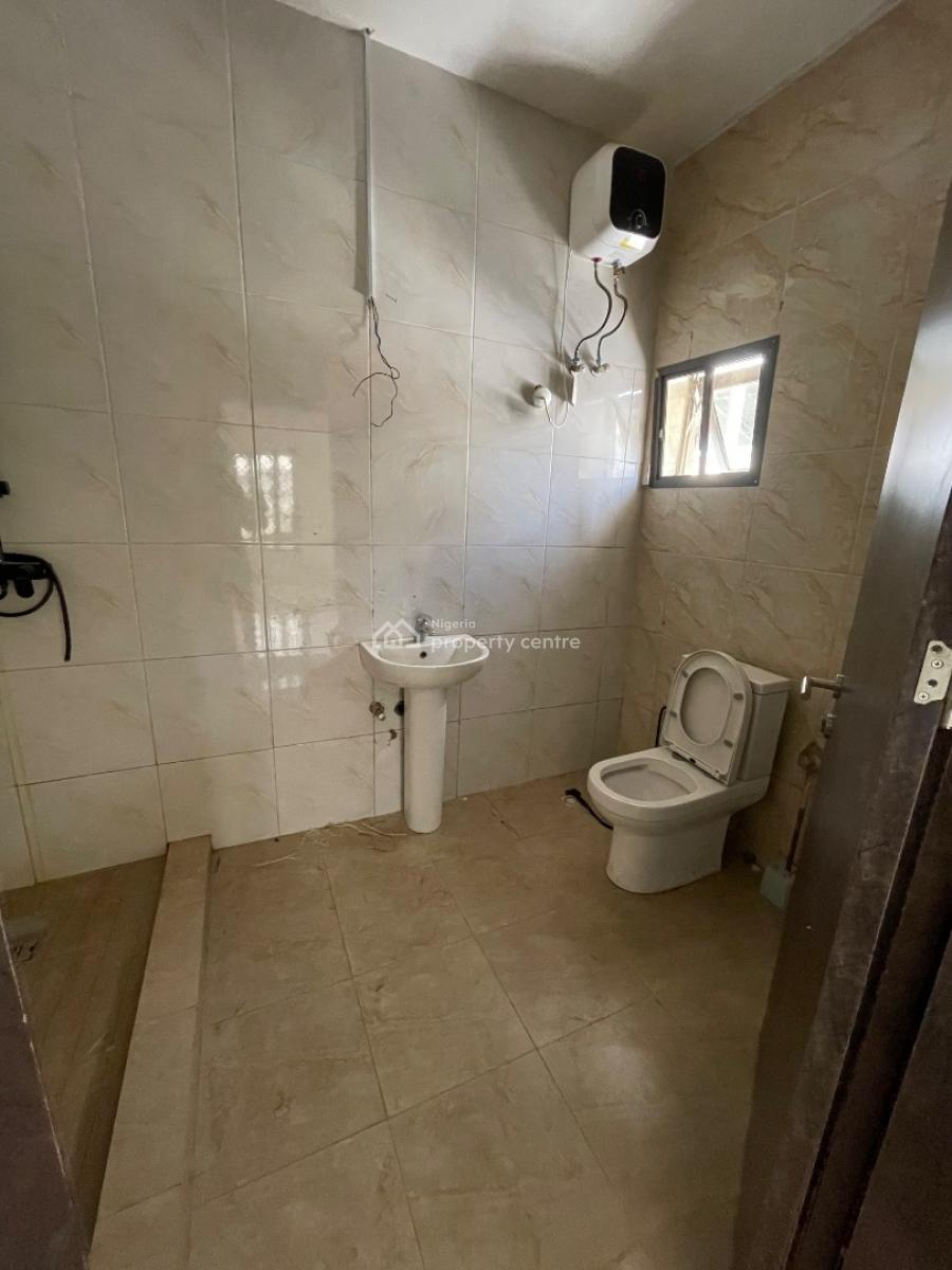 Spacious 3 Bedrooms Flat with Bq, Jahi, Abuja, House for Rent