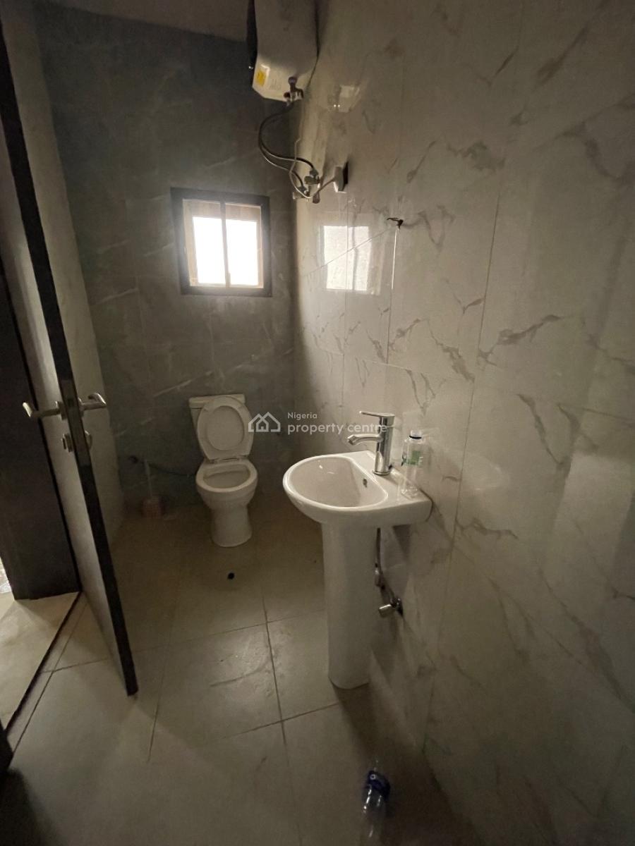 Spacious 3 Bedrooms Flat with Bq, Jahi, Abuja, House for Rent