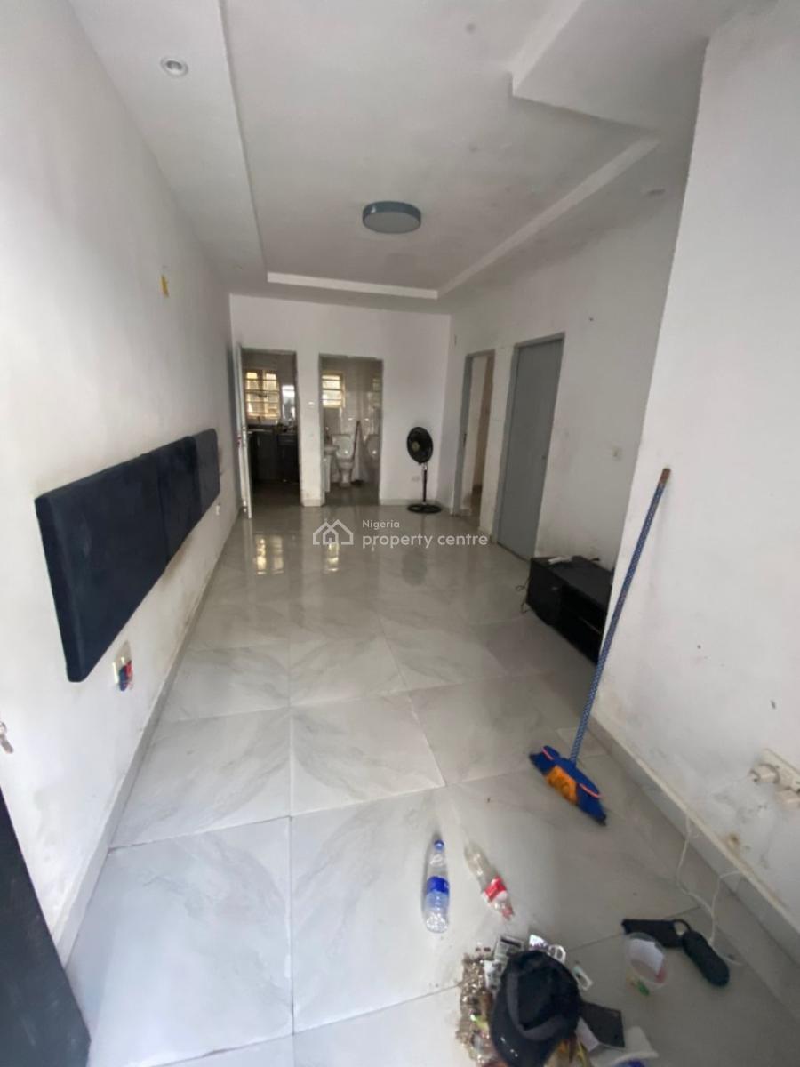 Protable  2bedroom  Flat ., Sangotedo, Ajah, Lagos, Flat / Apartment for Rent