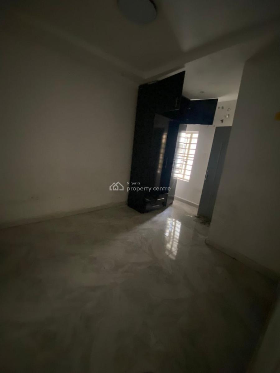 Protable  2bedroom  Flat ., Sangotedo, Ajah, Lagos, Flat / Apartment for Rent