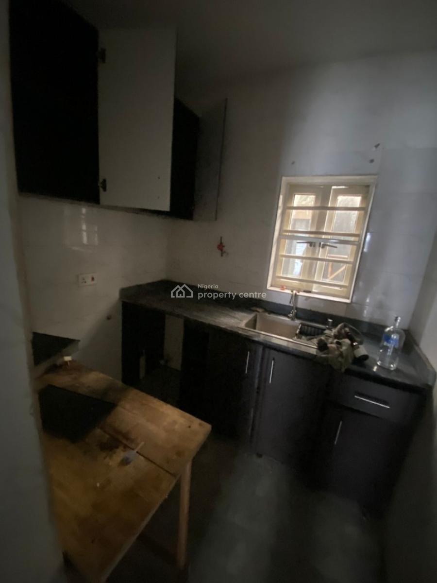 Protable  2bedroom  Flat ., Sangotedo, Ajah, Lagos, Flat / Apartment for Rent