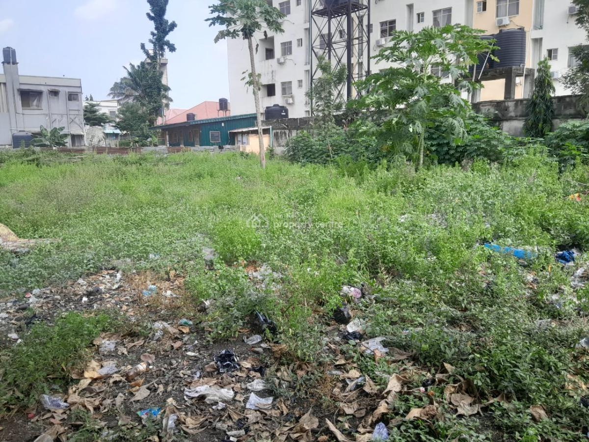 Commercial Land, Mafoluku, Oshodi, Lagos, Mixed-use Land for Sale