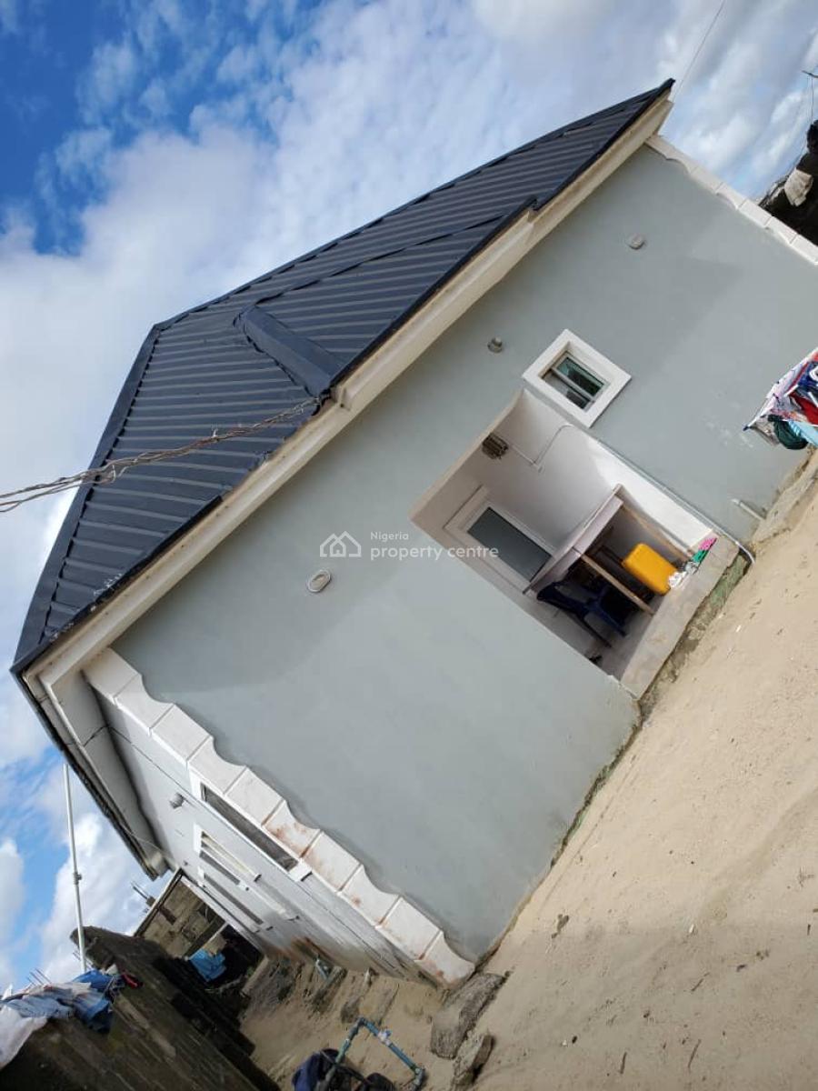 Mini Flat Two Units and Self Con Apartment, Awoyaya, Awoyaya, Ibeju Lekki, Lagos, Block of Flats for Sale