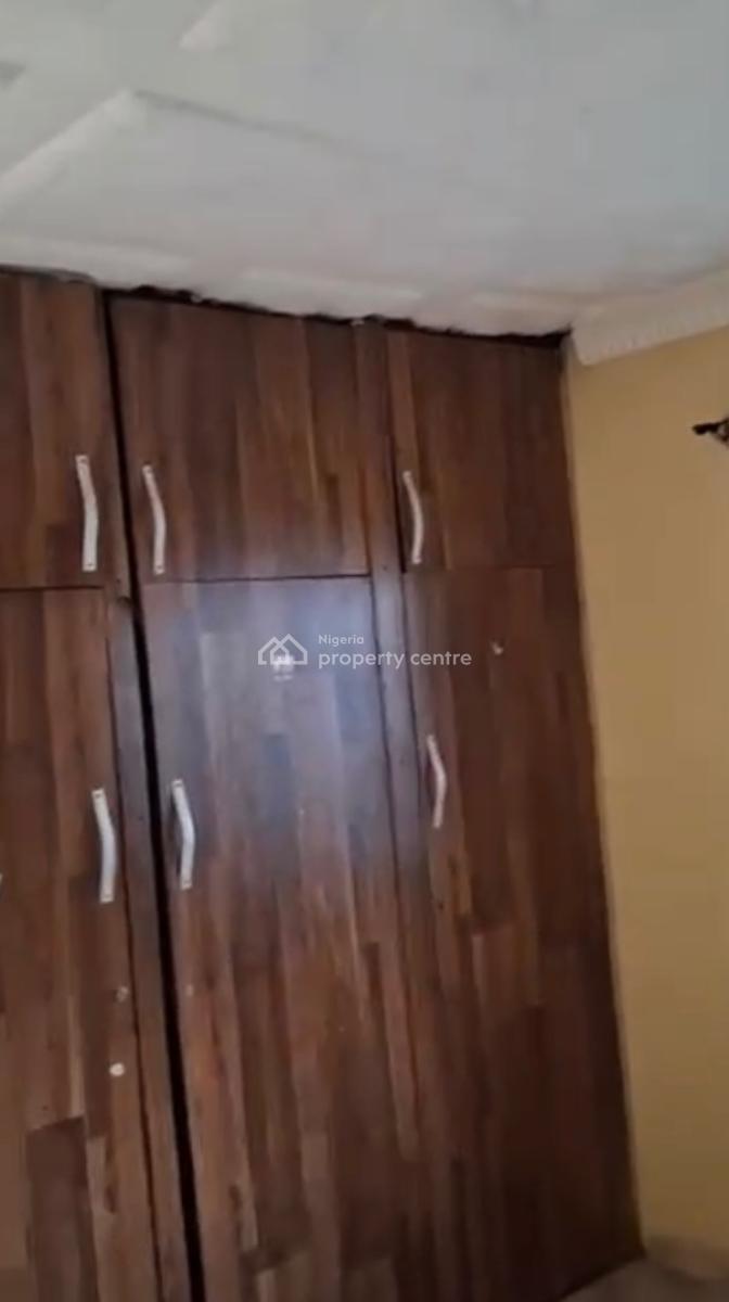 Well Renovated 3 Bedroom Flat with Rooms En Suite, Off Toyin, Ikeja, Lagos, Flat / Apartment for Rent