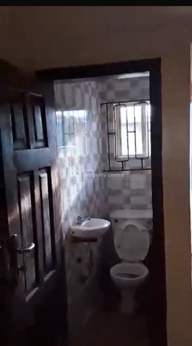 Well Renovated 3 Bedroom Flat with Rooms En Suite, Off Toyin, Ikeja, Lagos, Flat / Apartment for Rent