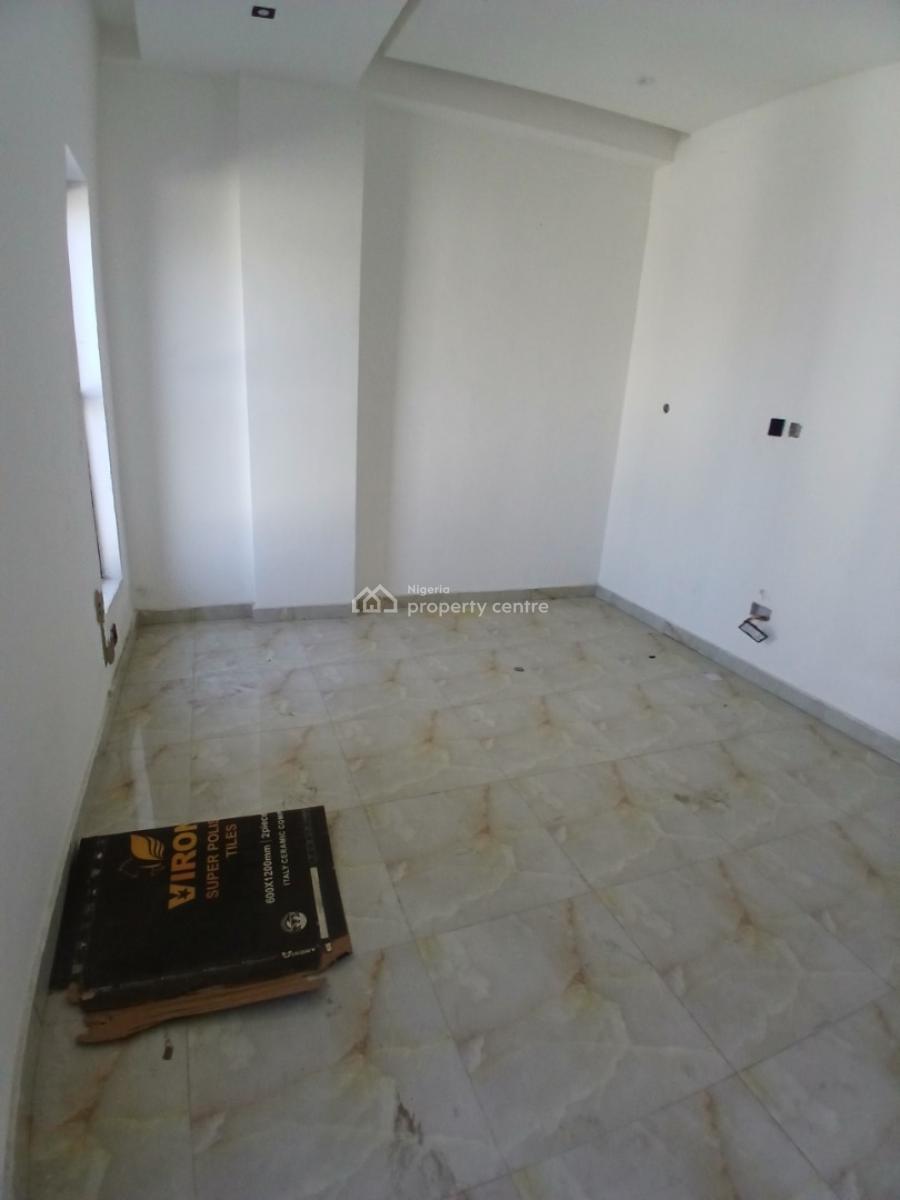 Newly Built and Serviced 2 Bedroom En-suite Flat. It Will Come with Fi, Ikate Elegushi, Lekki, Lagos, Flat / Apartment for Rent
