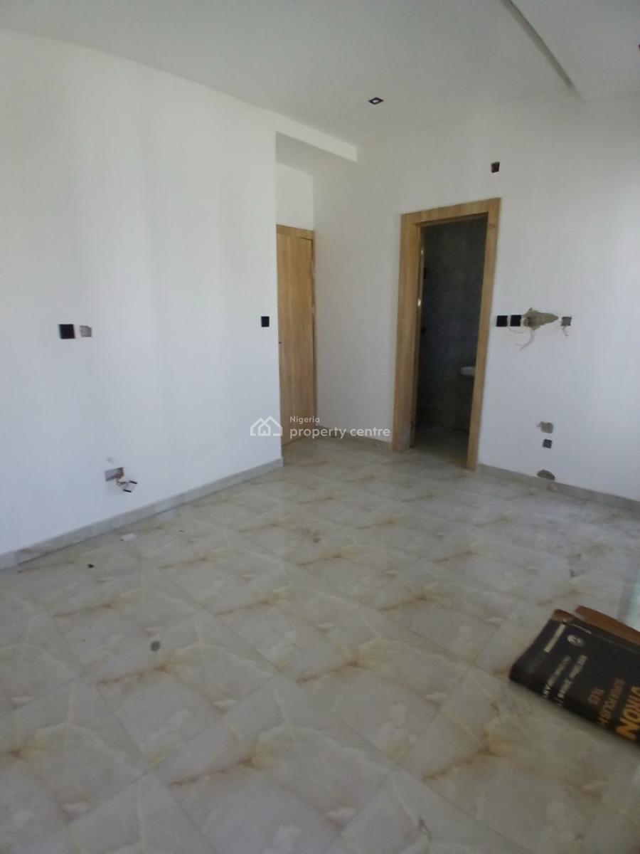 Newly Built and Serviced 2 Bedroom En-suite Flat. It Will Come with Fi, Ikate Elegushi, Lekki, Lagos, Flat / Apartment for Rent