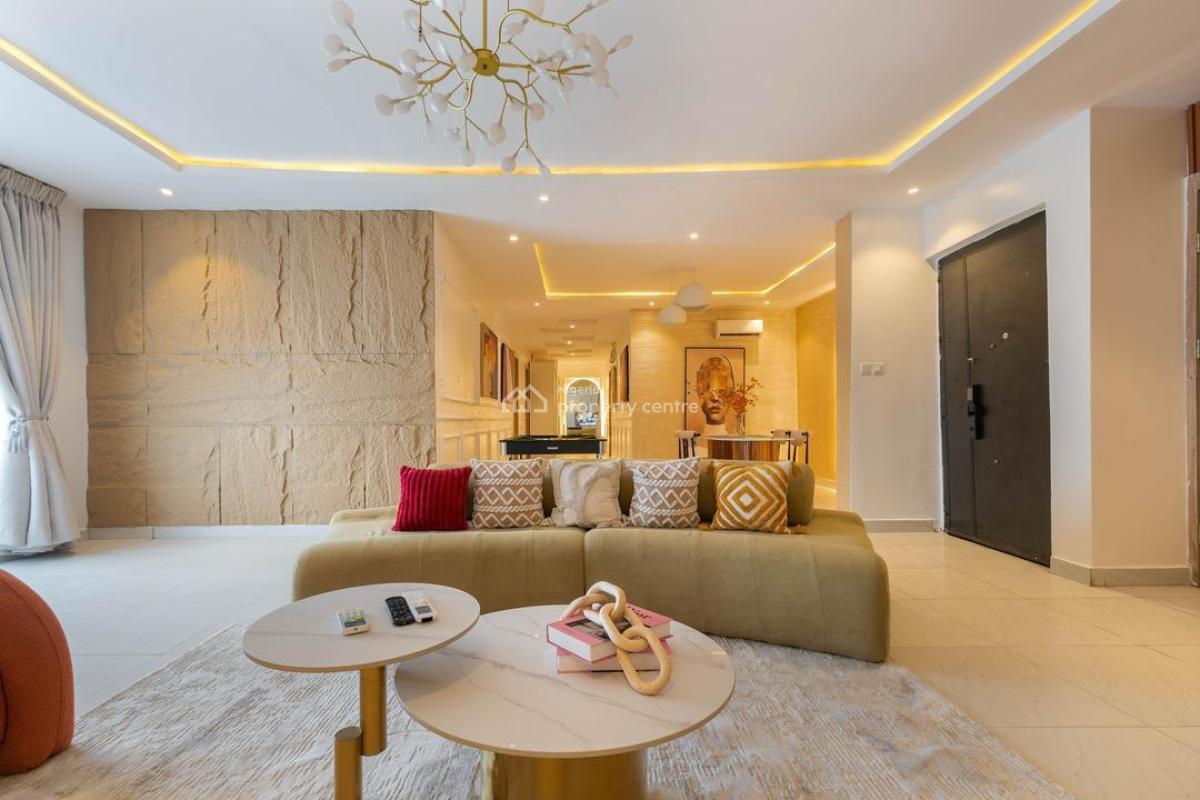 Luxurious 3 Bedroom Apartment, with a Sea View From The Masters Room., Lekki Phase 1, Lekki, Lagos, Terraced Duplex Short Let