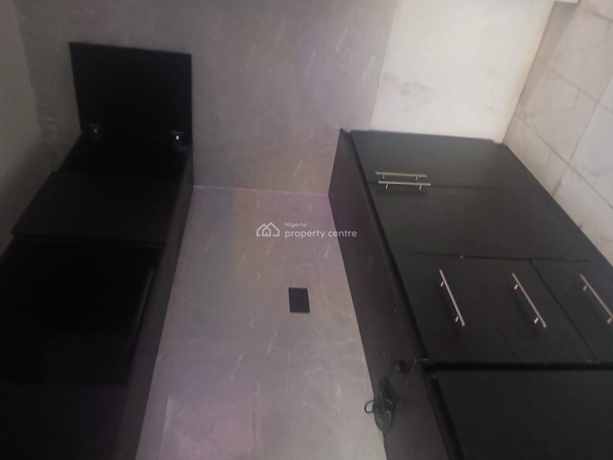 Luxury Finishing, Iwaya, Yaba, Lagos, Mini Flat (room and Parlour) for Rent