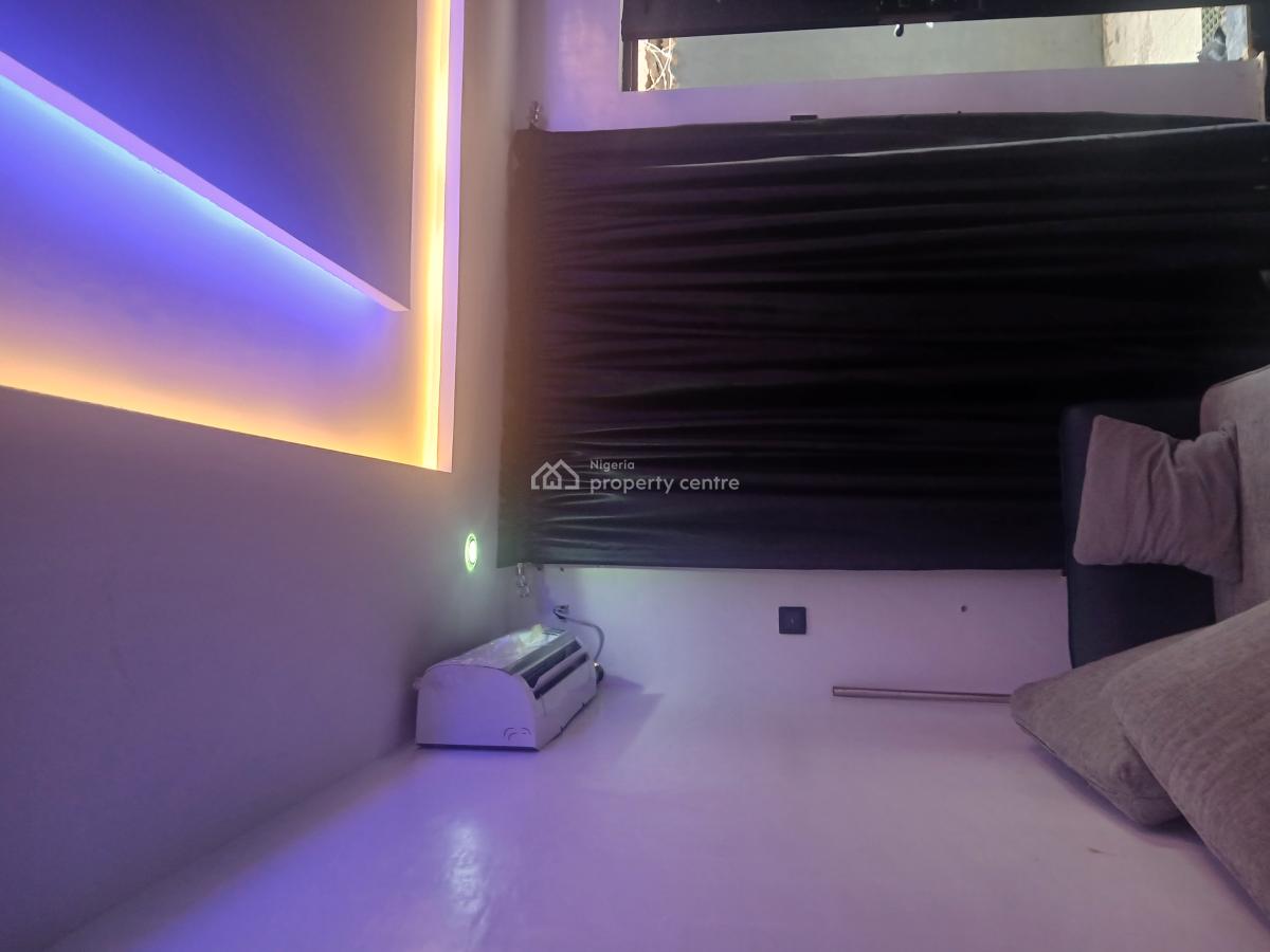 Luxury Finishing, Iwaya, Yaba, Lagos, Mini Flat (room and Parlour) for Rent