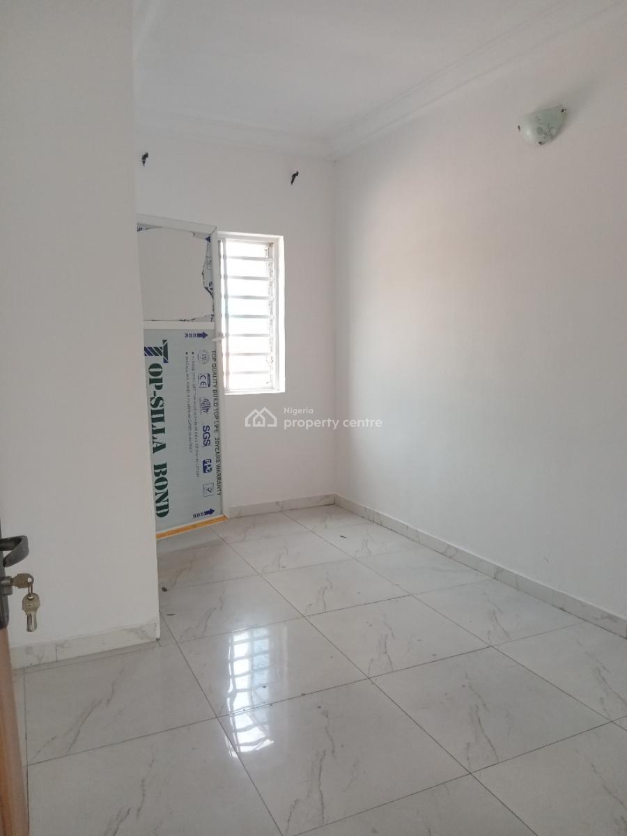 2 Bedroom Flat Upstairs, University View Estate, Ajah, Lagos, Flat / Apartment for Rent
