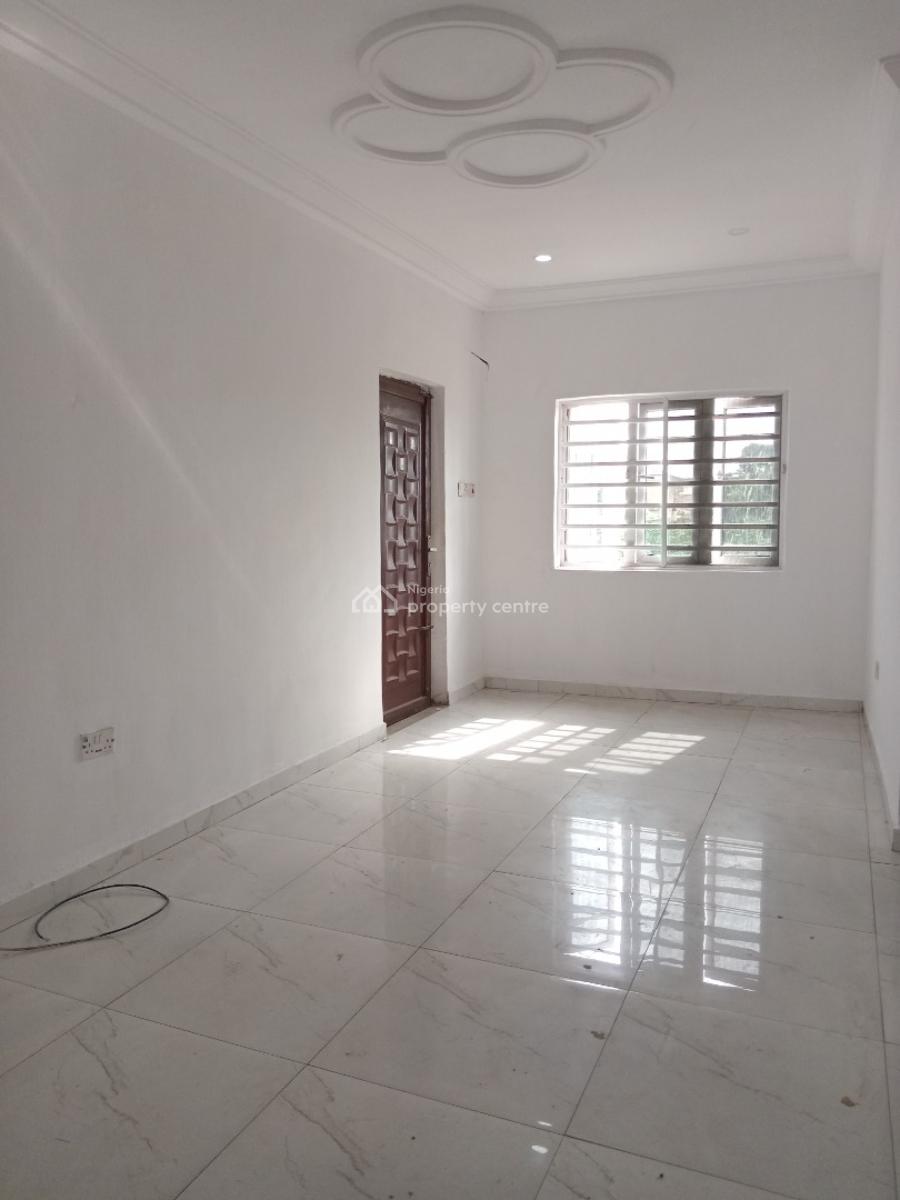 2 Bedroom Flat Upstairs, University View Estate, Ajah, Lagos, Flat / Apartment for Rent