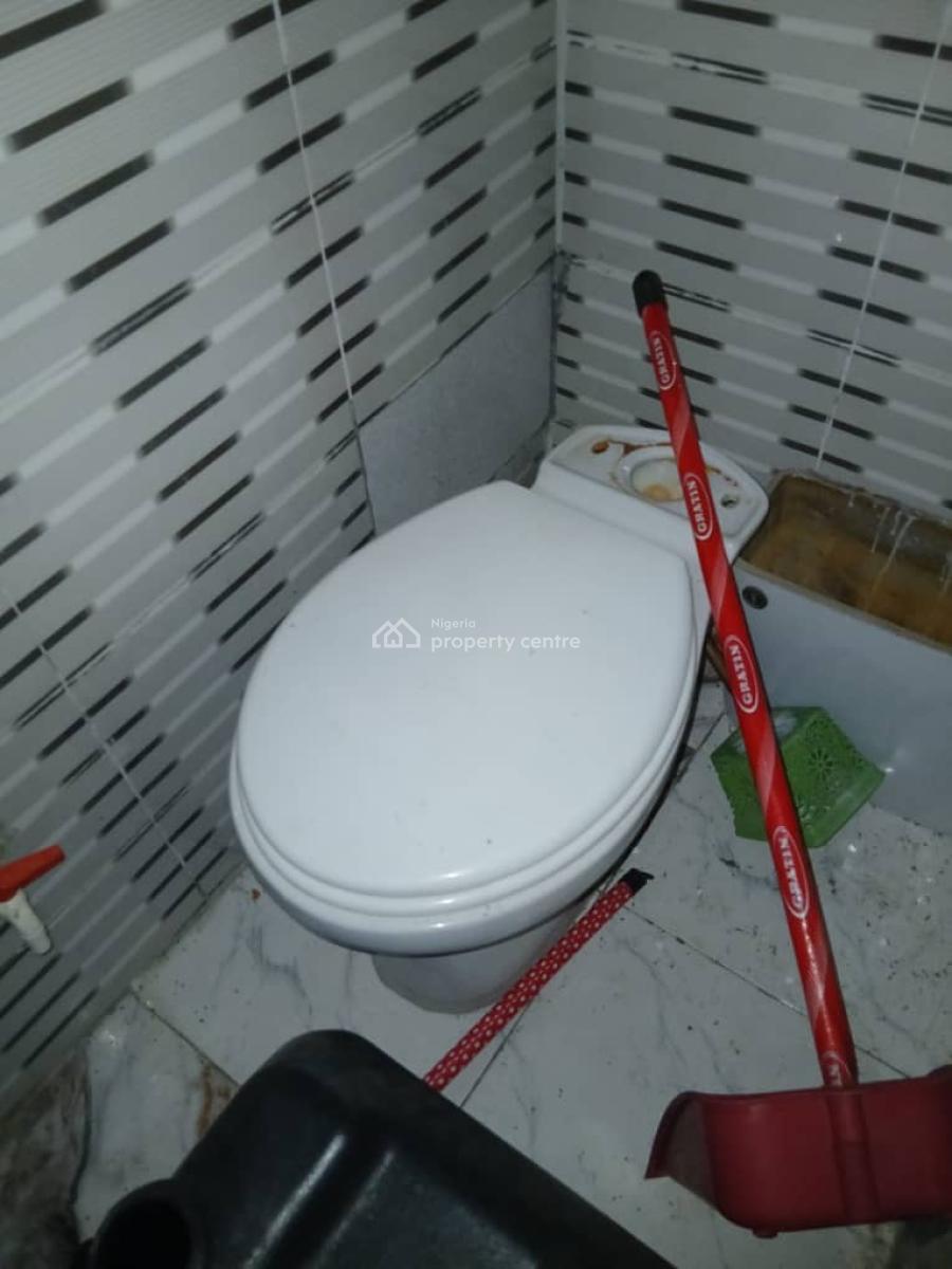 Clean and Cute Miniflat Available with 2 Toilets, Ikota, Lekki, Lagos, Mini Flat (room and Parlour) for Rent