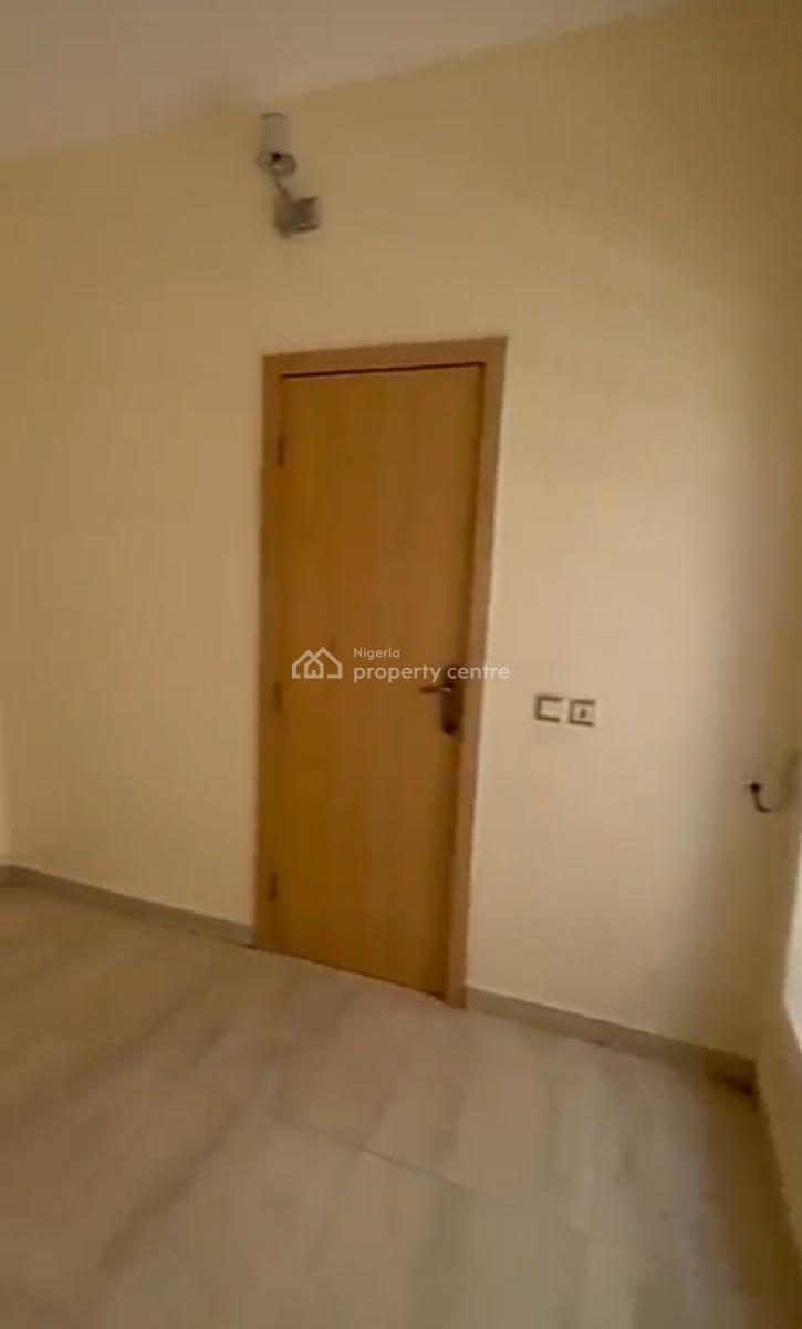 Medium Size Downstairs Bedroom Inside a Shared Duplex { Video}, Ikota Villa Gra, Lekki, Lagos, Self Contain (single Rooms) for Rent