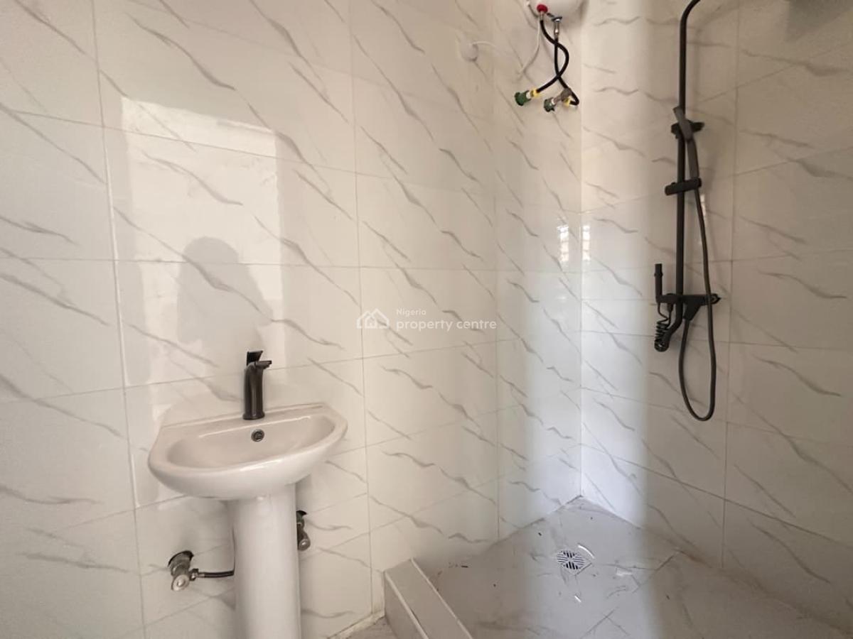 Brand New 2 Bedroom Apartment Ground Floor, Ologolo, Lekki, Lagos, Flat / Apartment for Rent