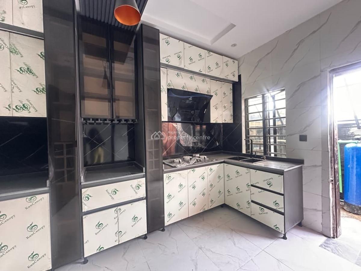Brand New 2 Bedroom Apartment Ground Floor, Ologolo, Lekki, Lagos, Flat / Apartment for Rent