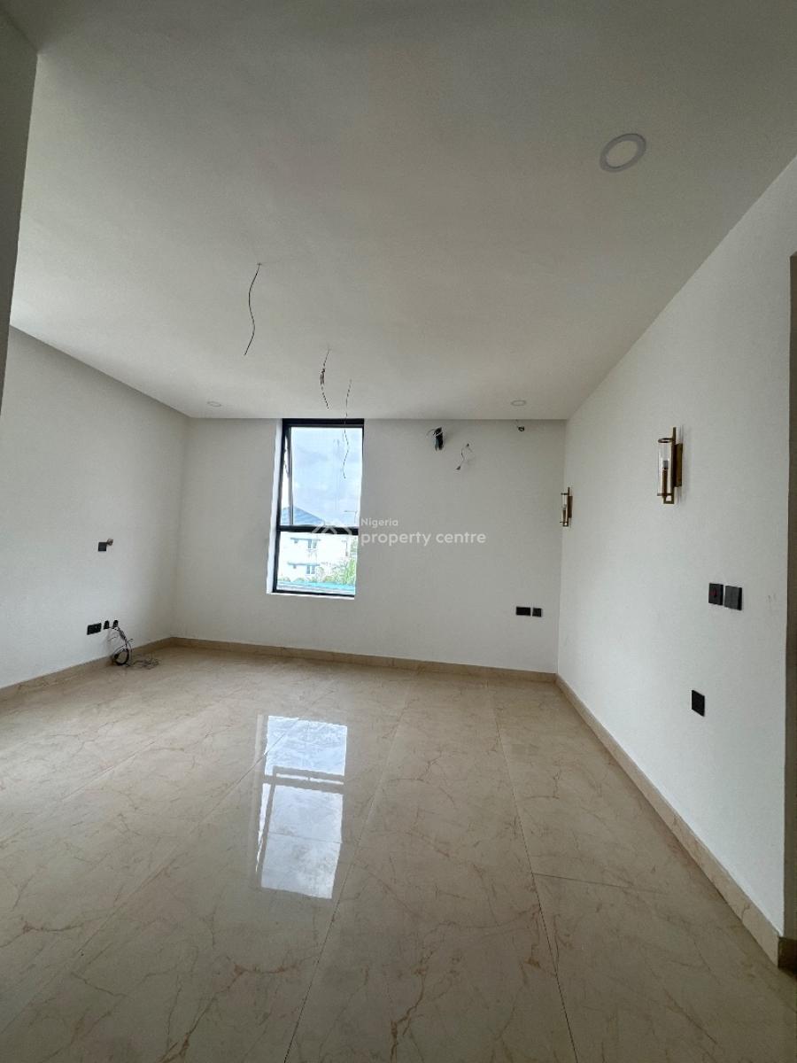 4bedrooms Maisonette with Bq and Swimming Pool and Gym, Lekki Phase 1, Lekki, Lagos, Terraced Duplex for Sale