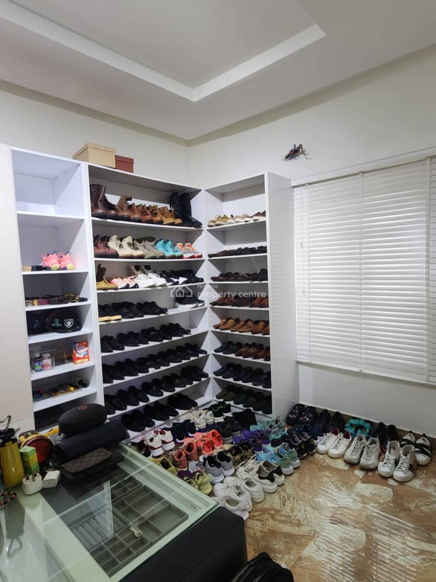 5 Bedroom Fully Detached Duplex Newly Renovated with Bq Also Office, Parkview, Ikoyi, Lagos, House for Rent