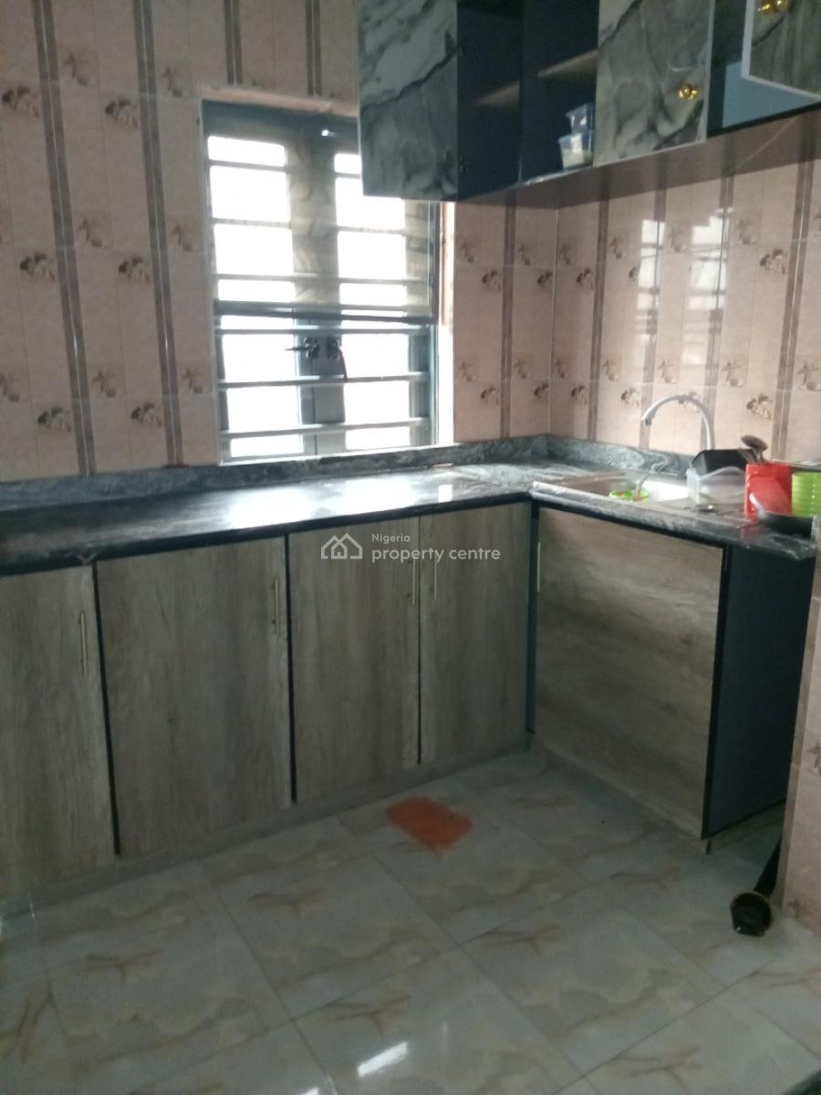 2bedroom Flat Upstairs, Ogombo, Ajah, Lagos, Flat / Apartment for Rent