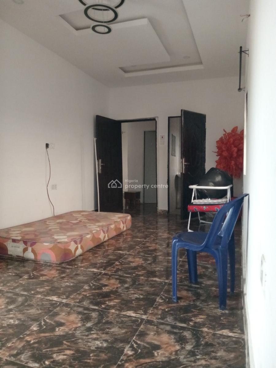 2bedroom Flat Upstairs, Ogombo, Ajah, Lagos, Flat / Apartment for Rent