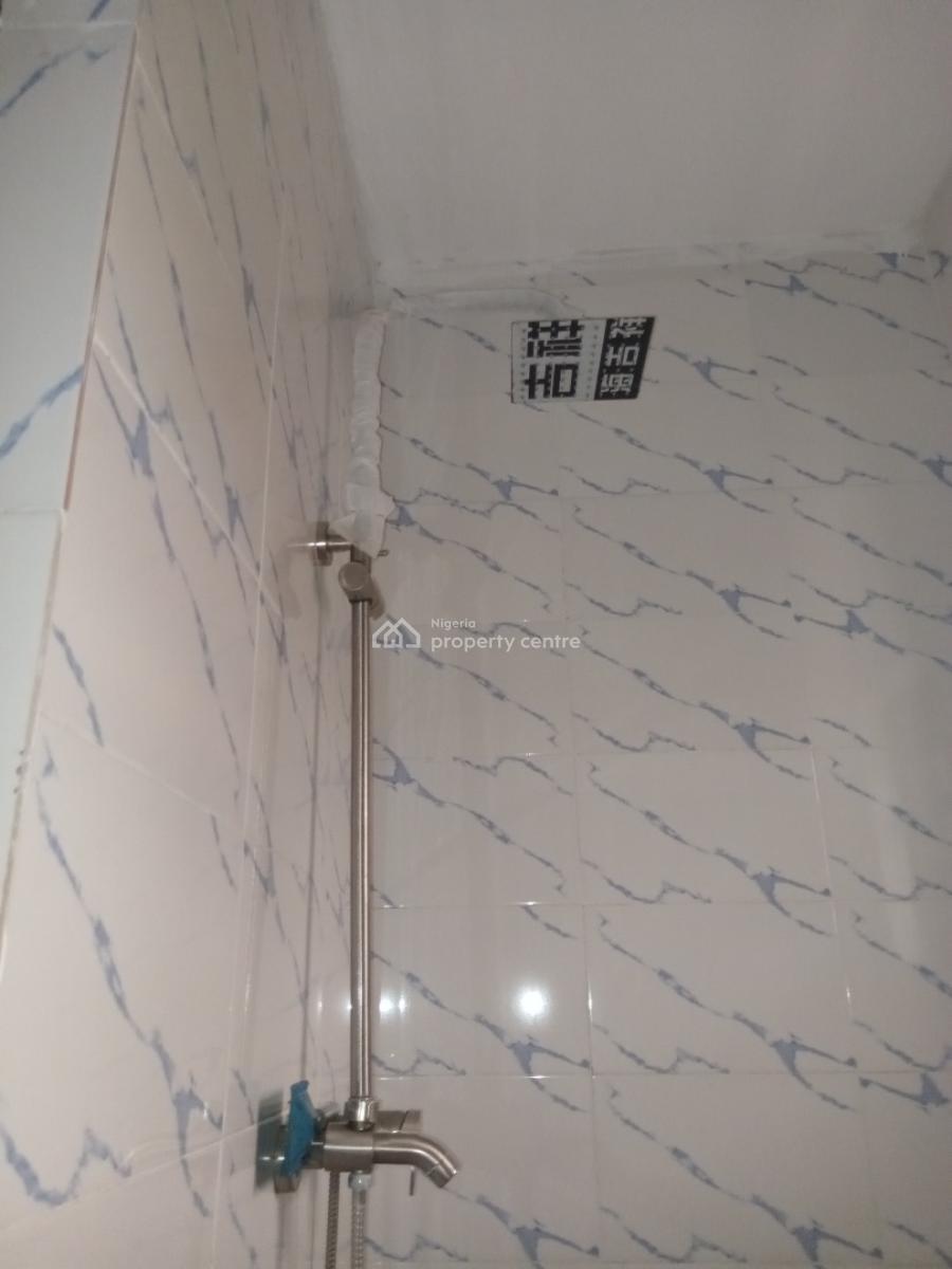 2bedroom Flat Upstairs, Ogombo, Ajah, Lagos, Flat / Apartment for Rent