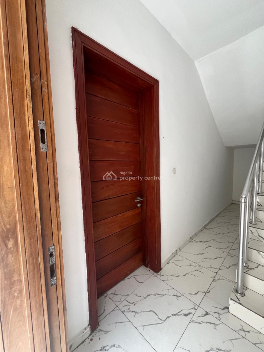 Luxury 2 Bedroom Apartment, Off Orchid Road, Lekki, Lagos, Flat / Apartment for Rent