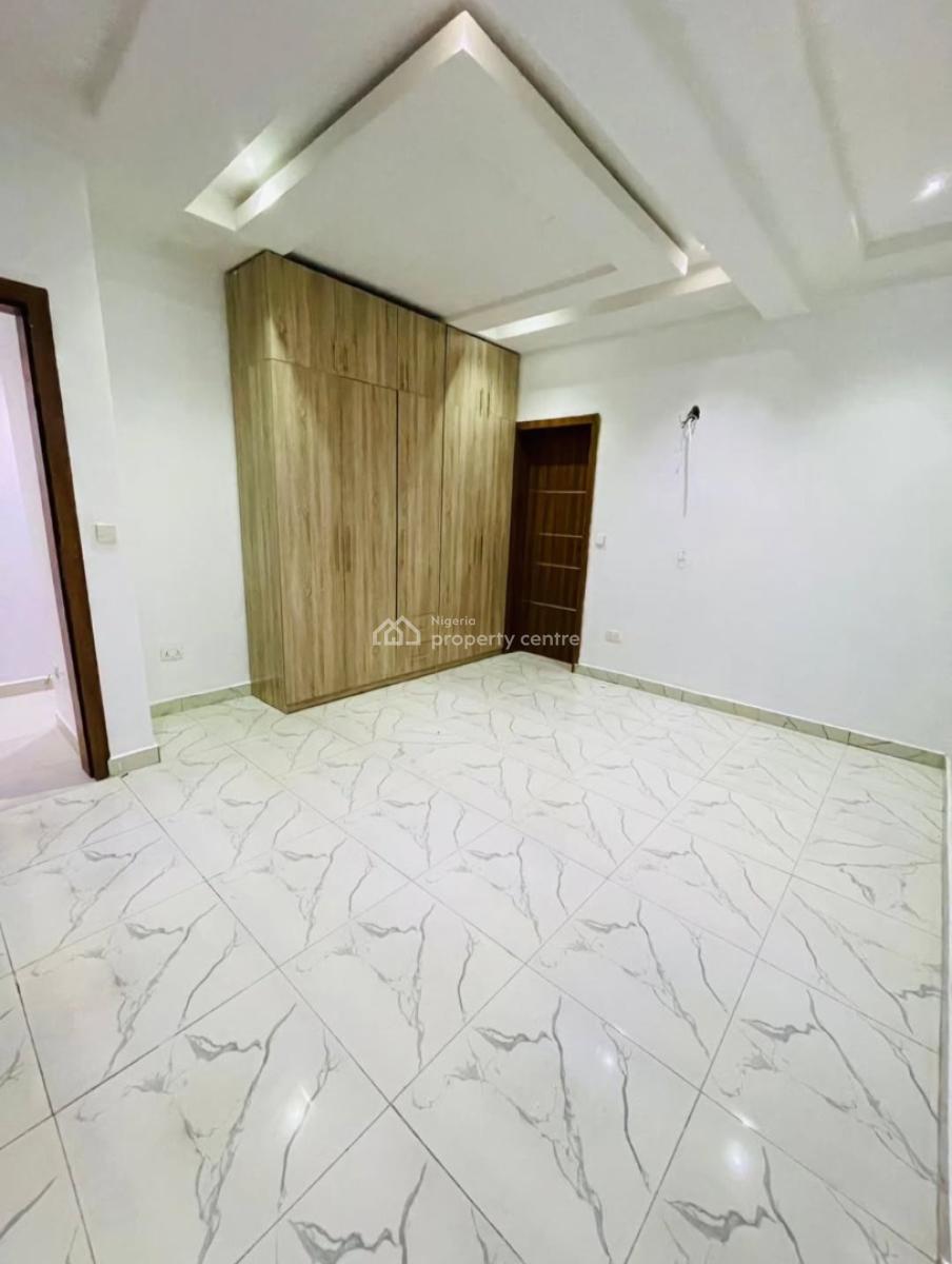 Serviced 2 Bedroom En-suite Flat, Ikate, Lekki, Lagos, Flat / Apartment for Rent