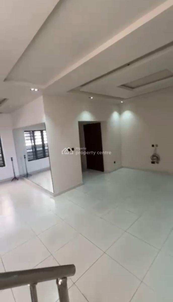 Serviced En-suite Room Apartment with 24-hour Power in a Secure Estate, Orchid Estate, Lekki, Lagos, Flat / Apartment for Rent
