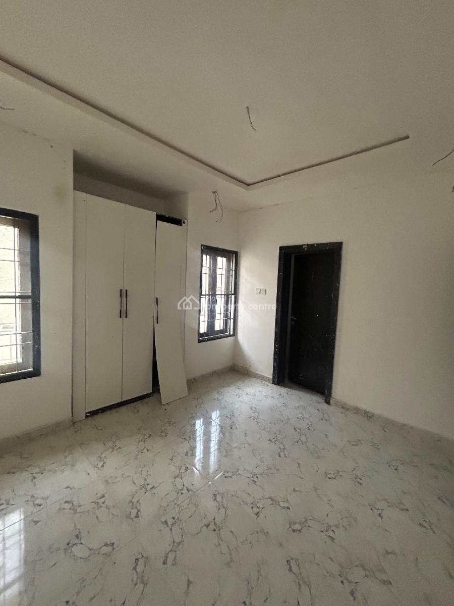 Well Maintained and Serviced 3 Bedroom Apartment, Orchid Road, Lekki, Lagos, Flat / Apartment for Rent