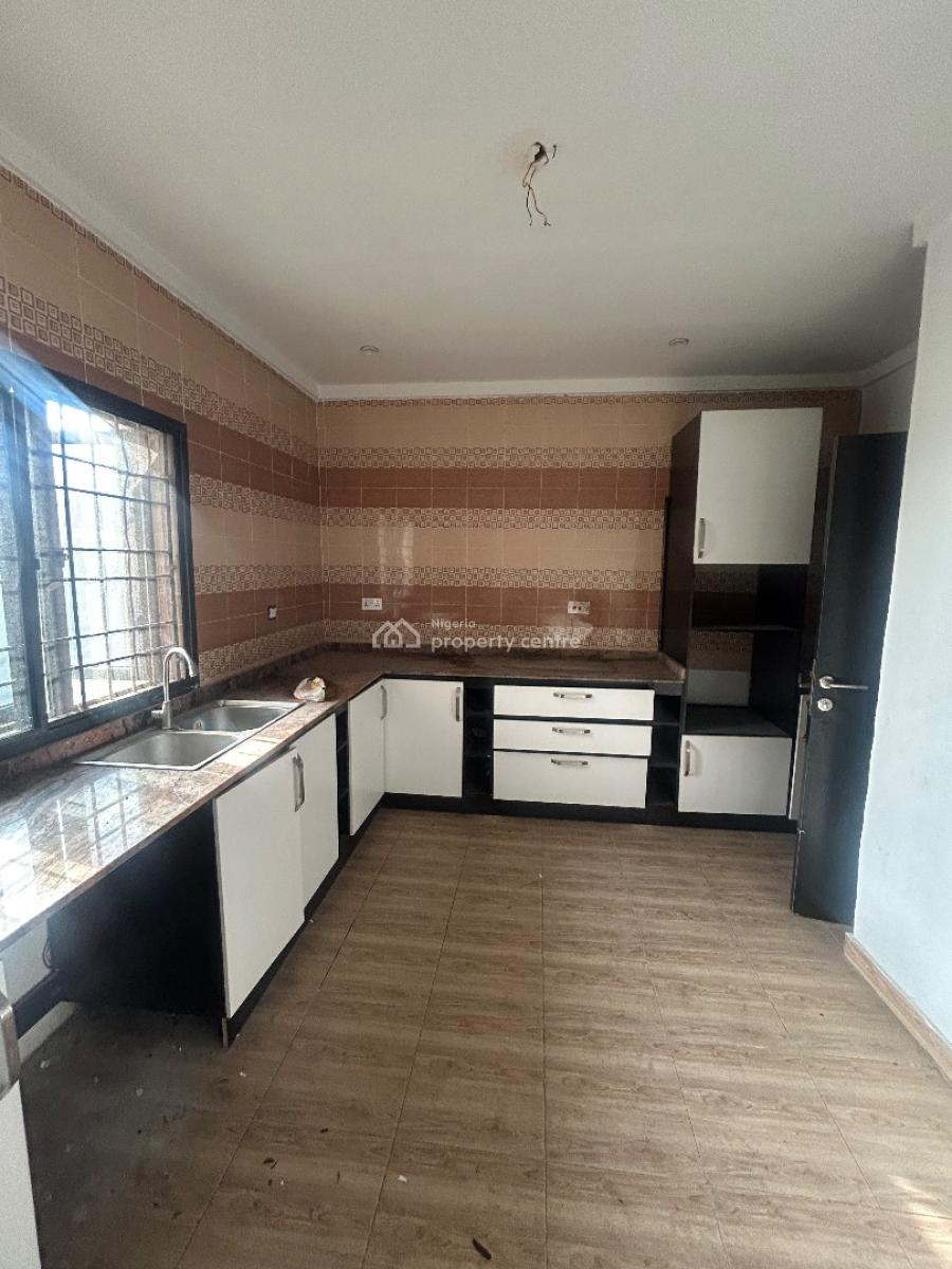 Well Maintained and Serviced 3 Bedroom Apartment, Orchid Road, Lekki, Lagos, Flat / Apartment for Rent