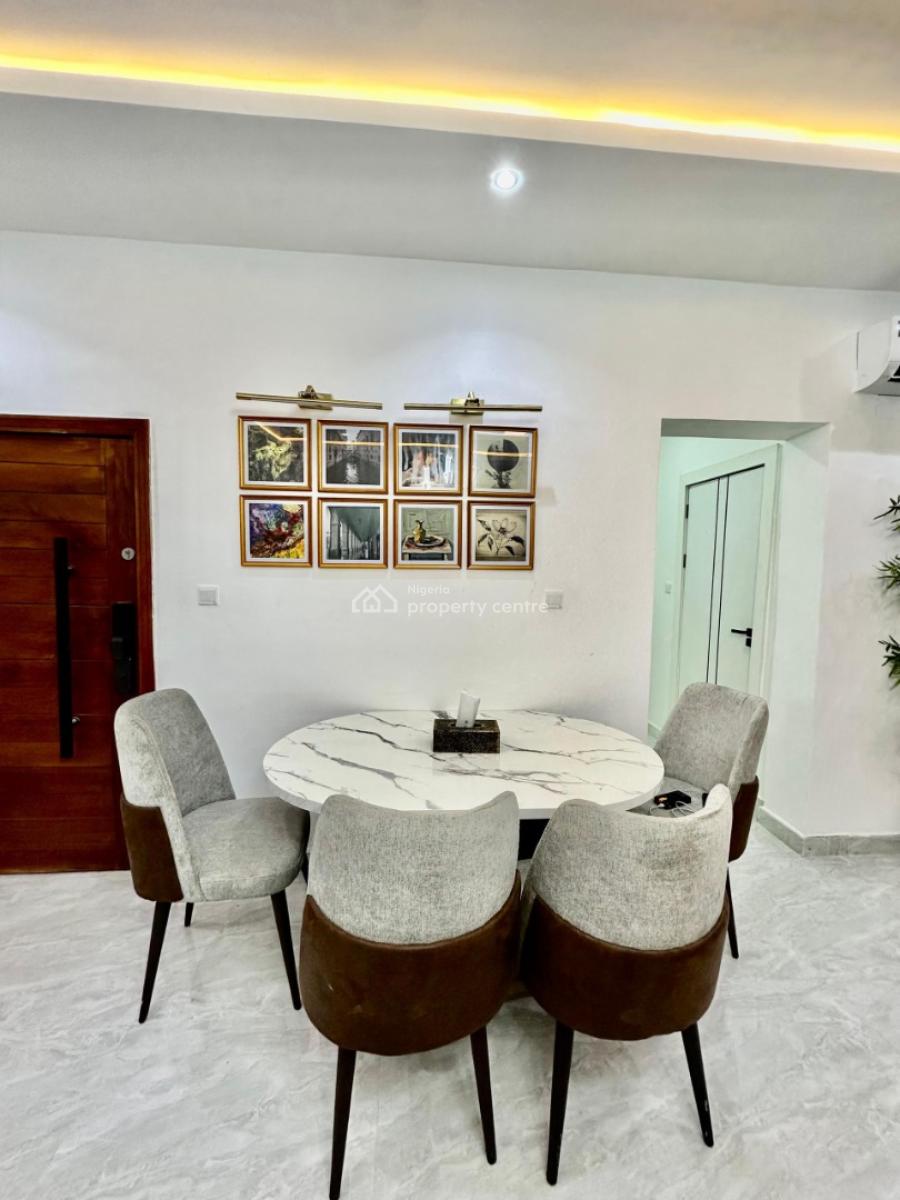 Tastefully Furnished and Fully Fitted and Serviced 2 Bedroom En-suite, Lekki Phase 1, Lekki, Lagos, Flat / Apartment for Rent
