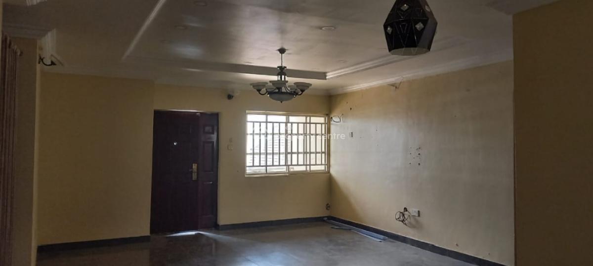 Lovely Big 3 Bedroom Flat (upstairs), Inside an Estate Environment Off Adeniyi Jones Avenue Ikeja, Adeniyi Jones, Ikeja, Lagos, Flat / Apartment for Rent