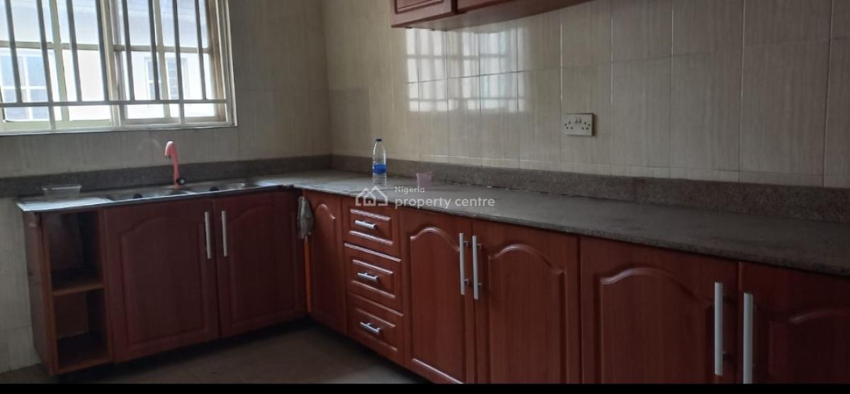 Lovely Big 3 Bedroom Flat (upstairs), Inside an Estate Environment Off Adeniyi Jones Avenue Ikeja, Adeniyi Jones, Ikeja, Lagos, Flat / Apartment for Rent