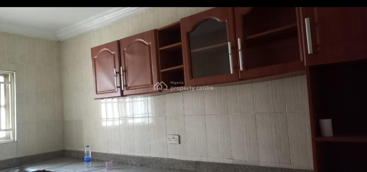 Lovely Big 3 Bedroom Flat (upstairs), Inside an Estate Environment Off Adeniyi Jones Avenue Ikeja, Adeniyi Jones, Ikeja, Lagos, Flat / Apartment for Rent