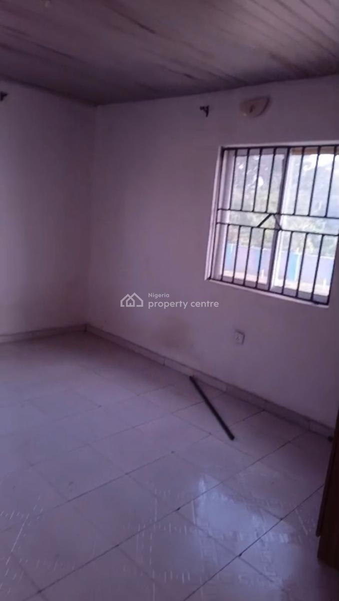 Well Maintained 2 Bedroom Flat with Wardrobe and Rooms En-suite, Shasha, By Airforce Base, Akowonjo, Alimosho, Lagos, Flat / Apartment for Rent