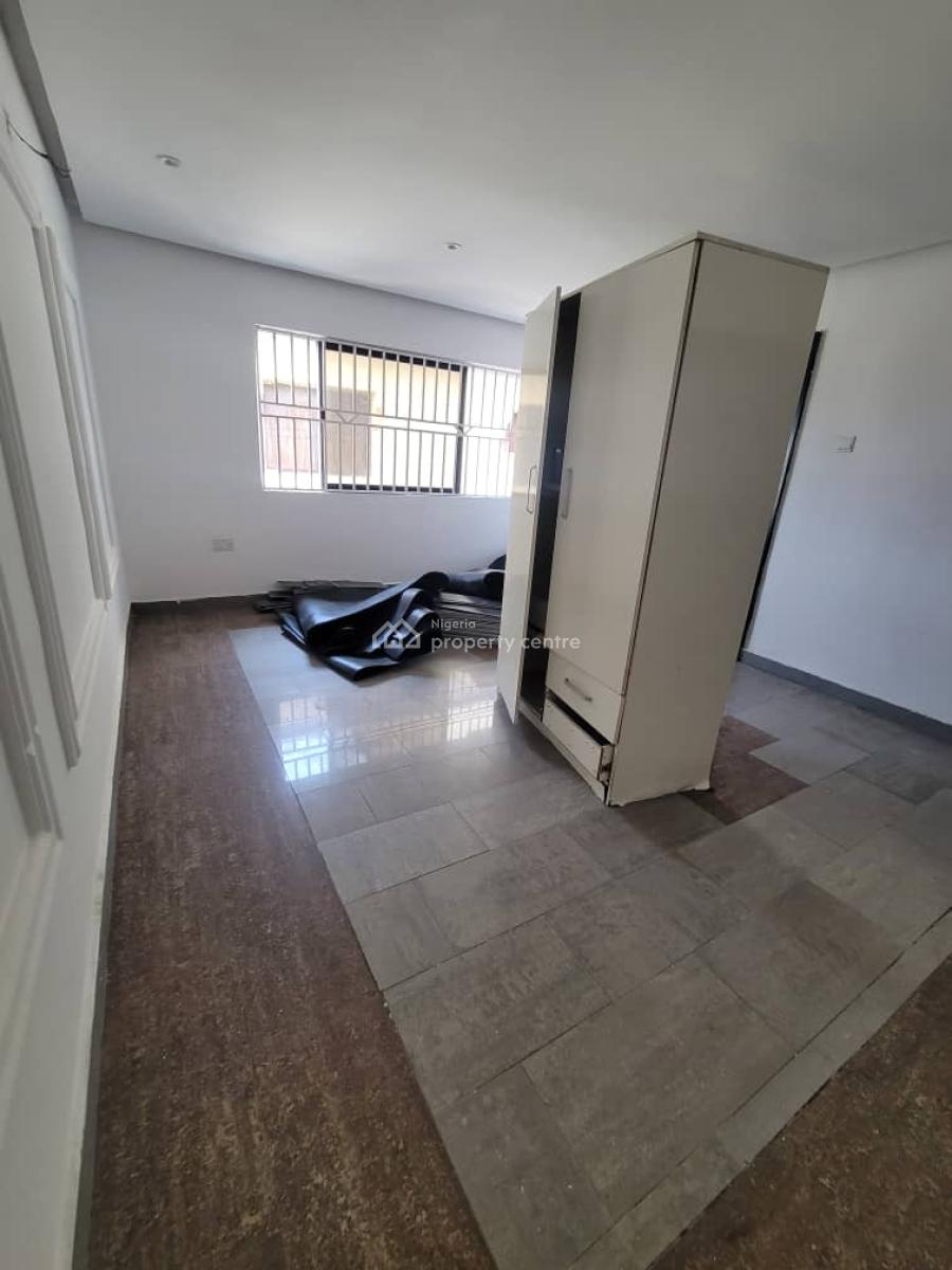 Spacious 1-bedroom Mini Flat with Extra Room, Lekki Phase 1, Lekki, Lagos, Mini Flat (room and Parlour) for Rent