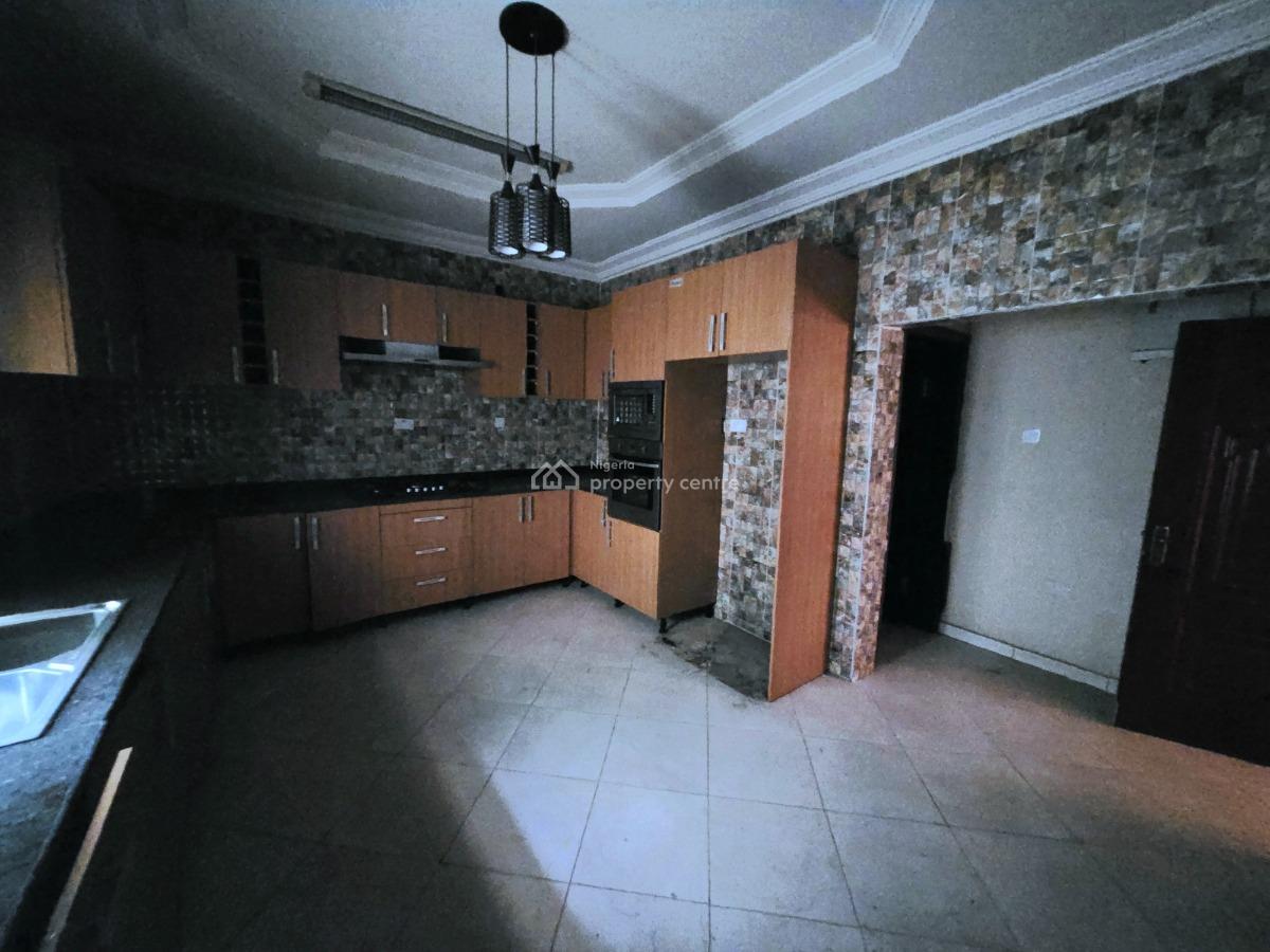 Lovely 4 Bedroom Duplex, Pinnock Beach Estate, Osapa, Lekki, Lagos, Semi-detached Duplex for Rent