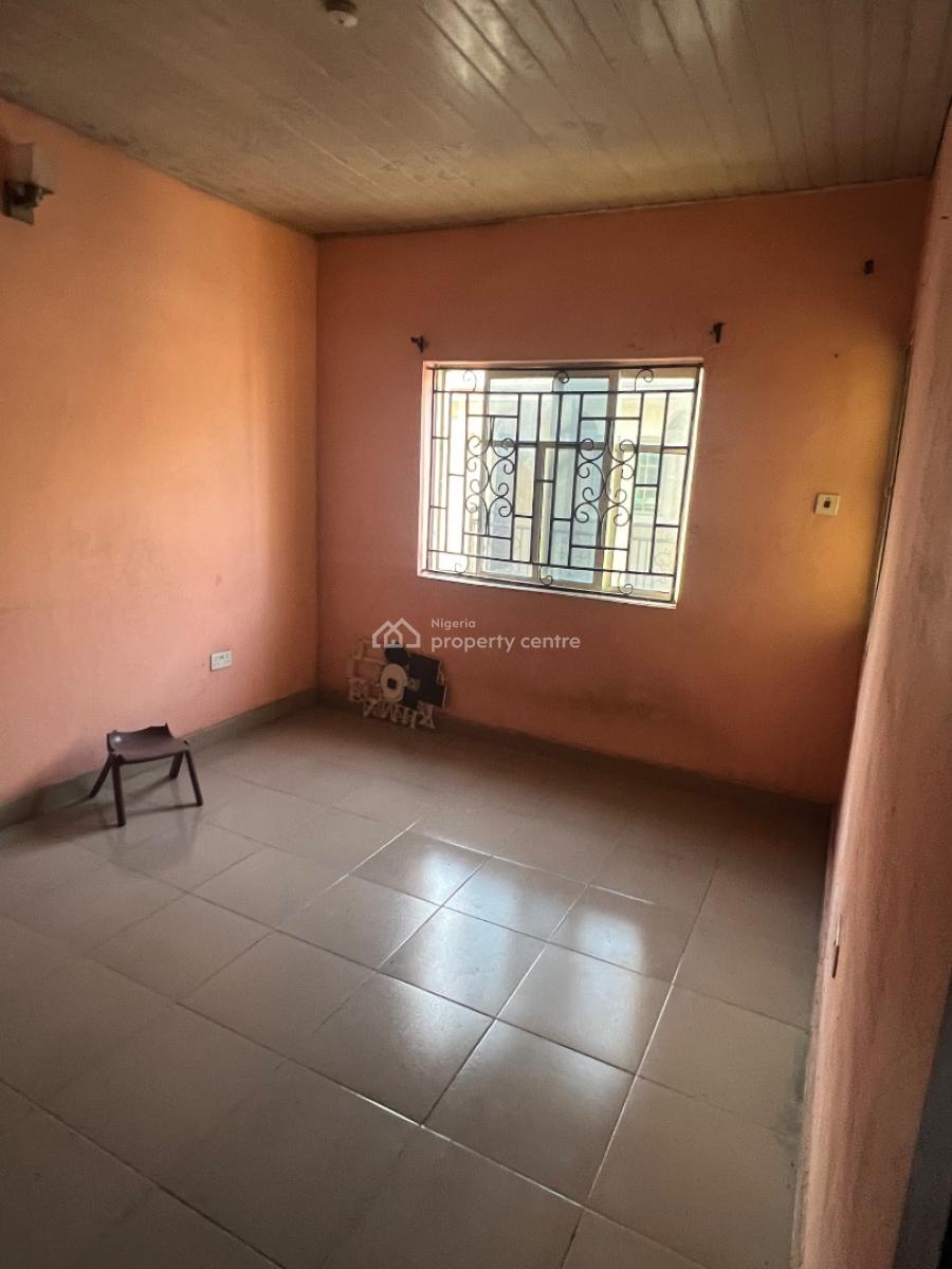 Massive One Bedroom Flat Upstairs, Lekan Carena Street Fidiso Estate Abijo, Abijo, Lekki, Lagos, Mini Flat (room and Parlour) for Rent