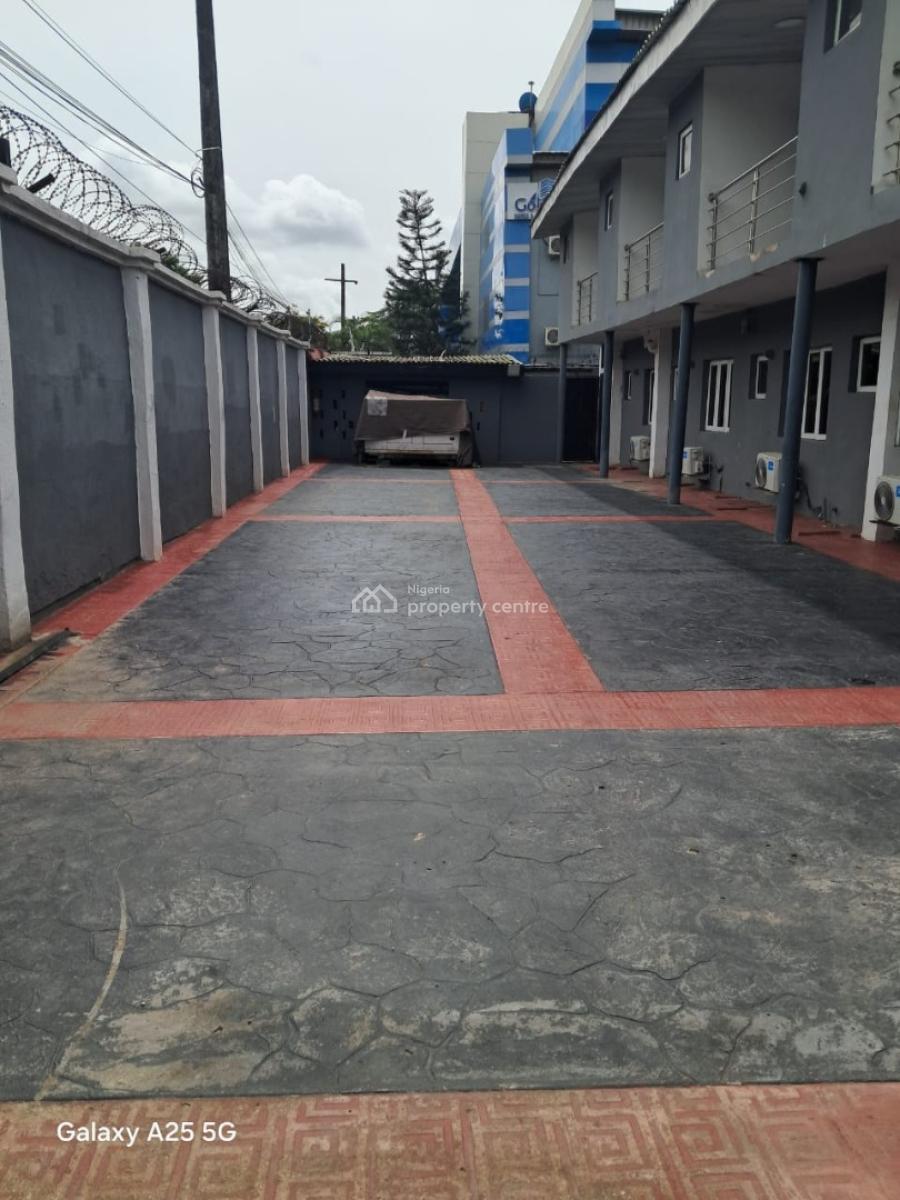 16 Rooms Hotel, Ikeja Gra, Ikeja, Lagos, Hotel / Guest House for Rent