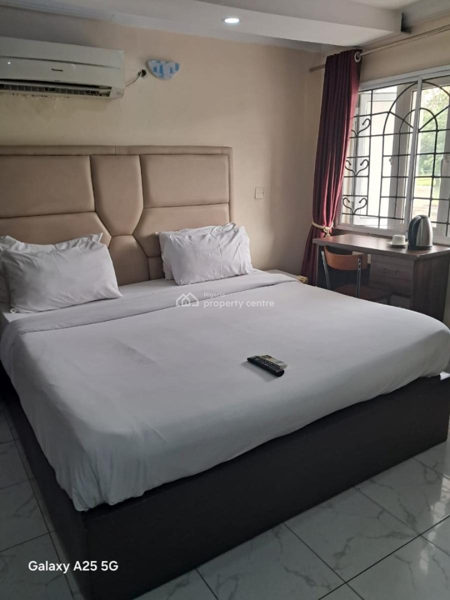 16 Rooms Hotel, Ikeja Gra, Ikeja, Lagos, Hotel / Guest House for Rent